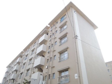 茄子作住宅２号棟外観写真
