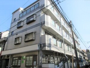第一イワイハイツ外観写真