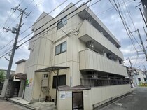 隆生ハイツの外観写真