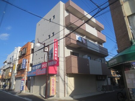 グランツ寝屋川外観写真