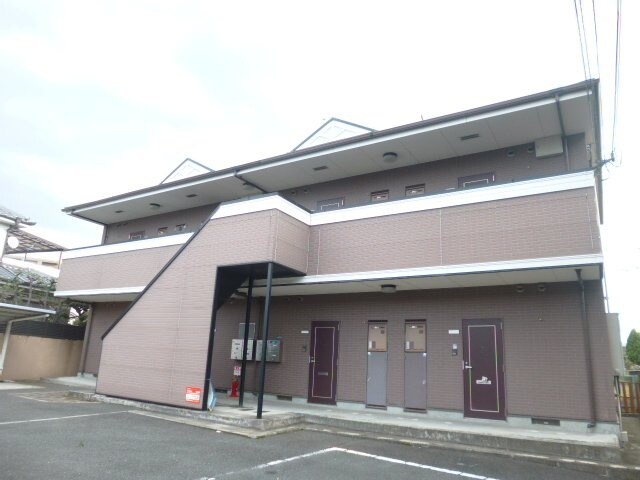 レイナソレアードの物件外観写真