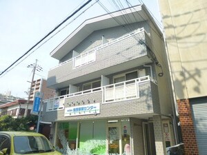 積和マンション外観写真