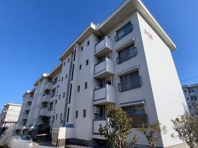 香里三井団地Ａ９８棟の物件外観写真