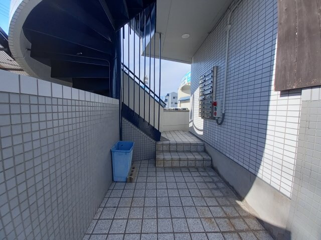 物件外観写真2　