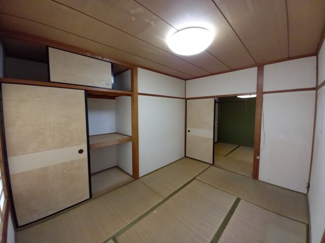 物件内観写真7　(内装中)