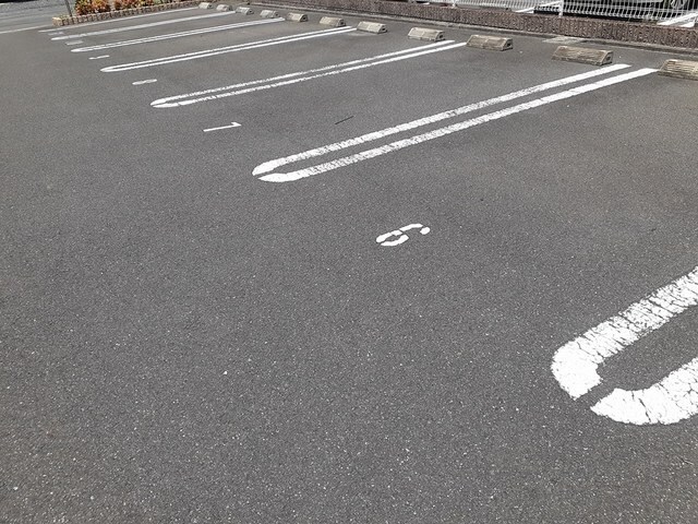 物件外観写真2　
