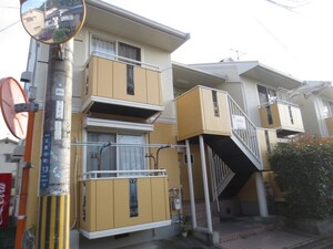 ファミール・フォレスト　Ａ棟外観写真