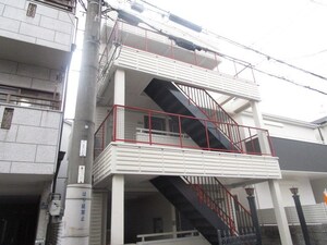 寝屋川第１７マンション外観写真