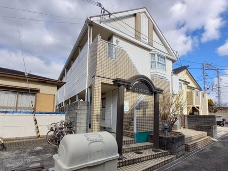レオパレス牧野№３外観写真