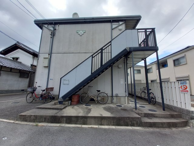 ハイツ山本