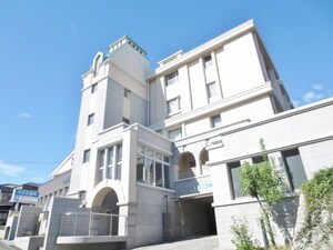 アートヒルズ外観写真