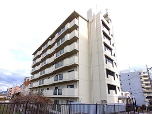リバーサイド宮之阪外観写真