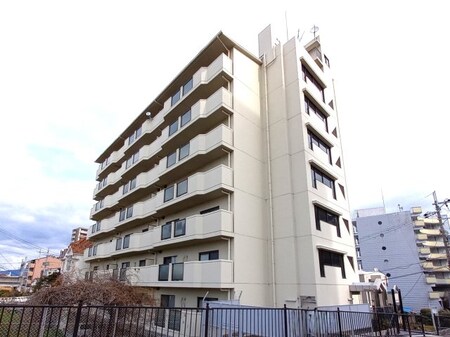 リバーサイド宮之阪外観写真