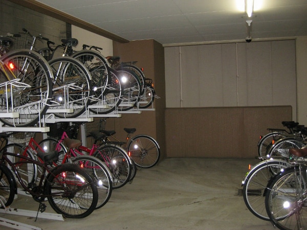 建物設備(駐輪場)