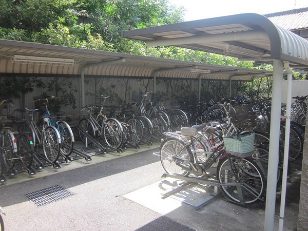 建物設備(自転車置き場)