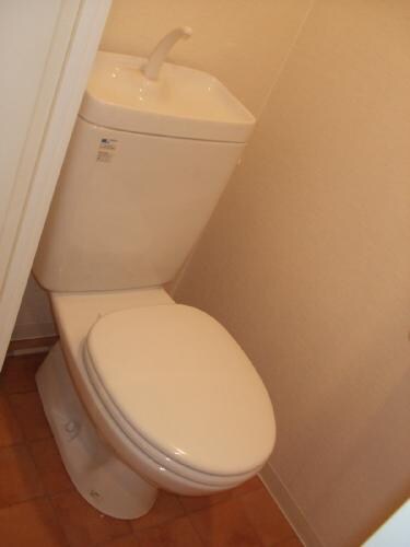 物件内観写真12　(トイレ)