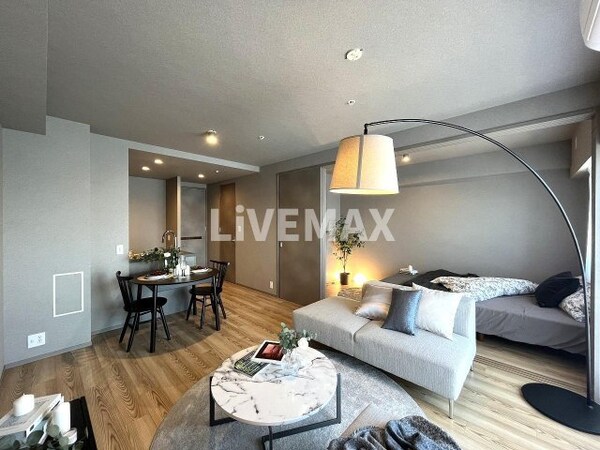 居室(モデルルーム)