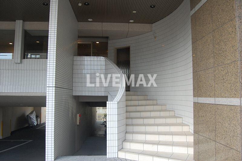 物件外観写真2　(★《見学予約受付中》★)