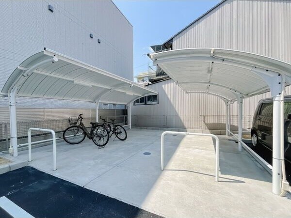 建物設備(駐輪場)
