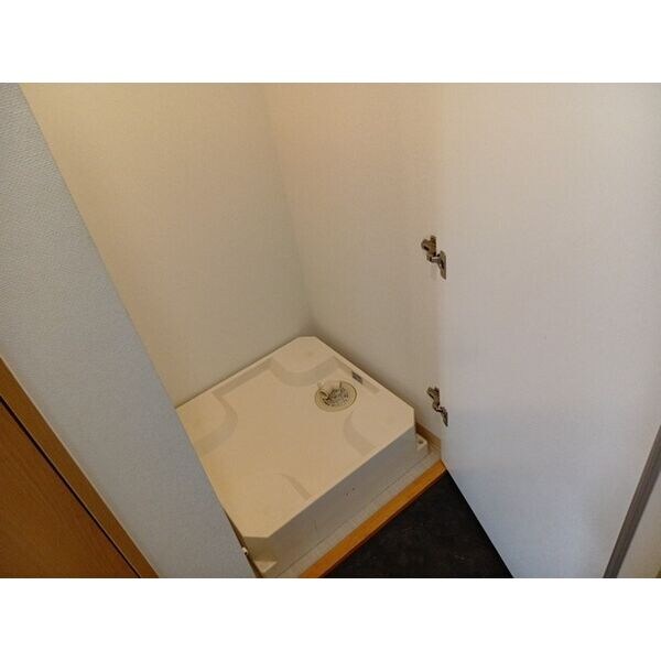 物件内観写真17　(部屋2)