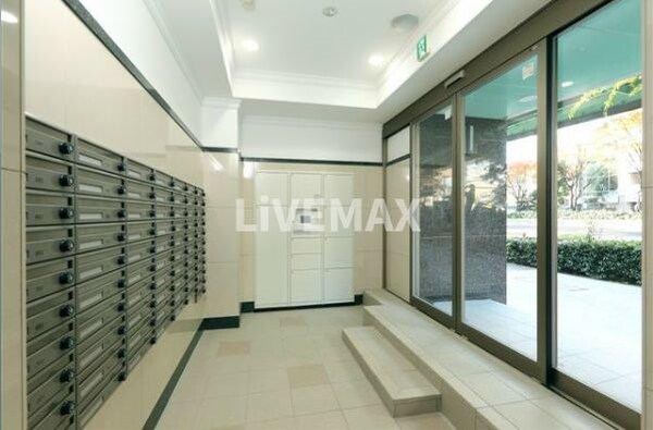 ロビー・ラウンジ