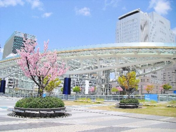 周辺環境(オアシス21（858m）)