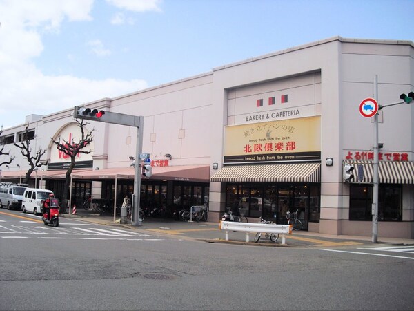 周辺環境(バロｰ 車道店（665m）)