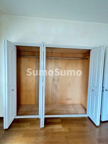 物件内観写真22　(便利な収納スペースです)