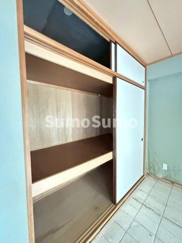 物件内観写真25　(こまごまとしたものを収納できそうですね)