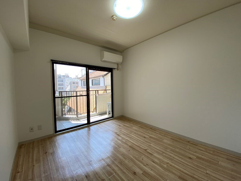 物件内観写真7　(ゆとりの広さです)