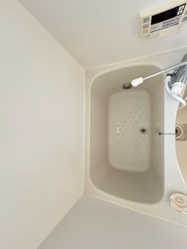 物件内観写真23　(日々の疲れを癒すお風呂付です)