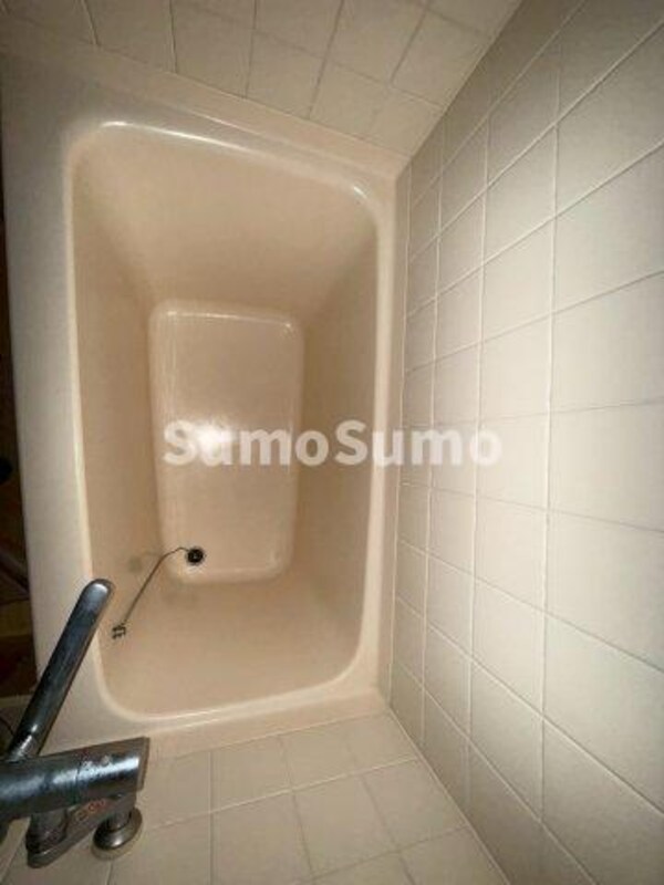 浴室(日々の暮らしに欠かせないお風呂です)