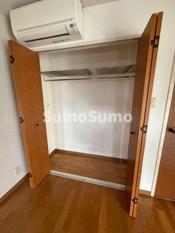 物件内観写真15　(大きなスペースがあり、収納には困りません)