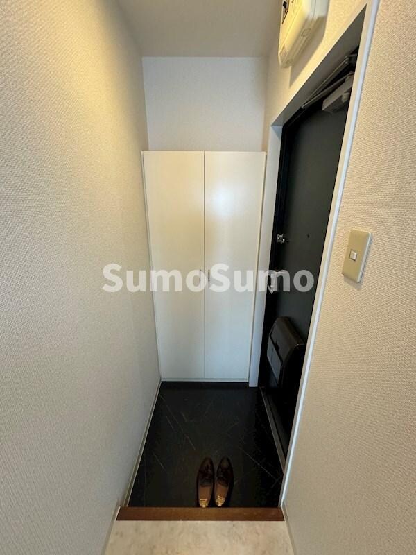 玄関(毎日通る玄関はこちらです)