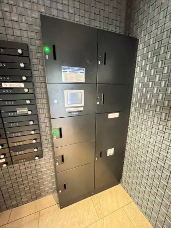 建物設備(便利な宅配ボックス完備♪)