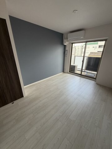 物件内観写真7　(使いやすい居間です)