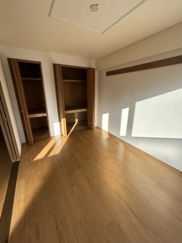 物件内観写真18　(使いやすい居間です)