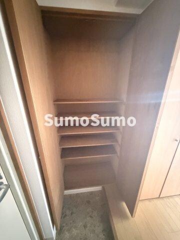 物件内観写真16　(収納のためのスペースです)