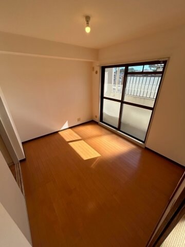 物件内観写真4　(寝室にいかがでしょうか)