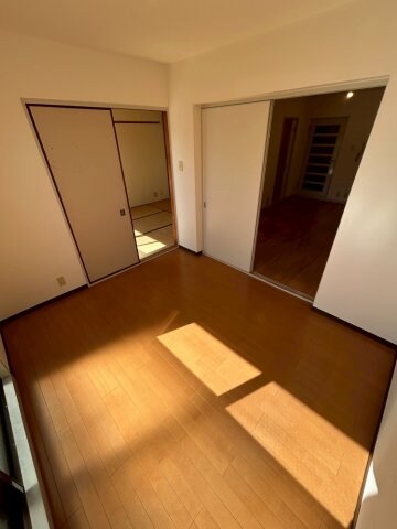 物件内観写真13　(洋室です)