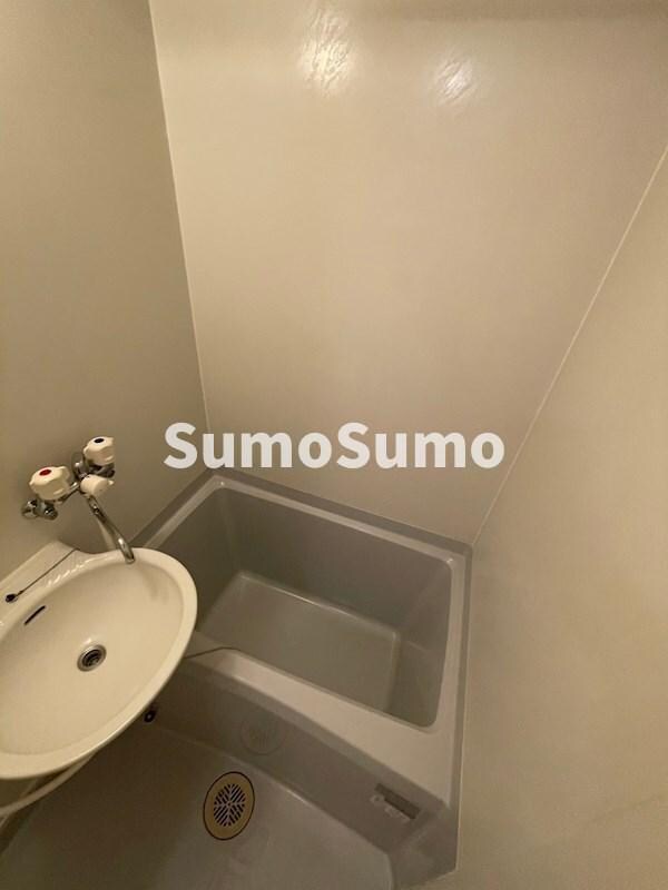 浴室(コンパクトで使いやすいお風呂です)