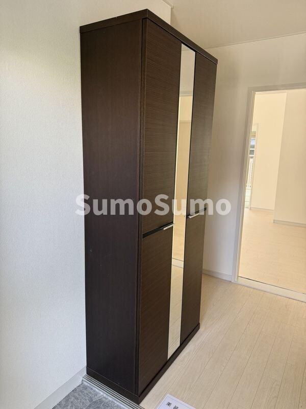 物件内観写真16　(収納スペース豊富です)