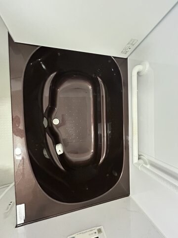 物件内観写真10　(きれいなお風呂です)