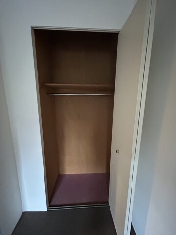 物件内観写真22　(ちょっとした収納スペースも充実しています)
