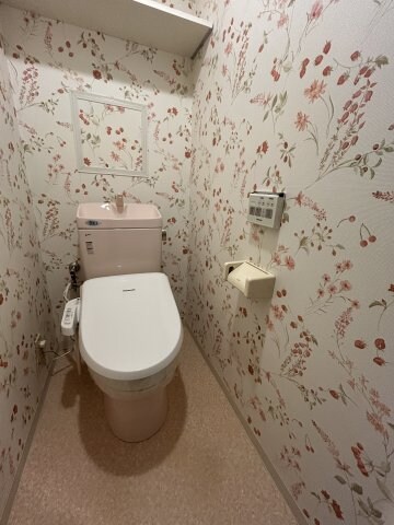 物件内観写真26　(トイレもきれいです)