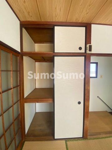 物件内観写真19　(収納のためのスペースです)