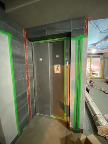 物件内観写真23　(外からの目が気にならないバルコニーで洗濯物が干せます)