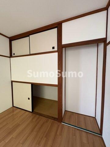 物件内観写真19　(収納のためのスペースです)