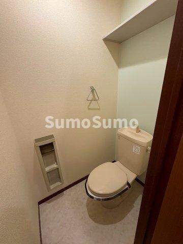 物件内観写真9　(落ち着いたトイレです)