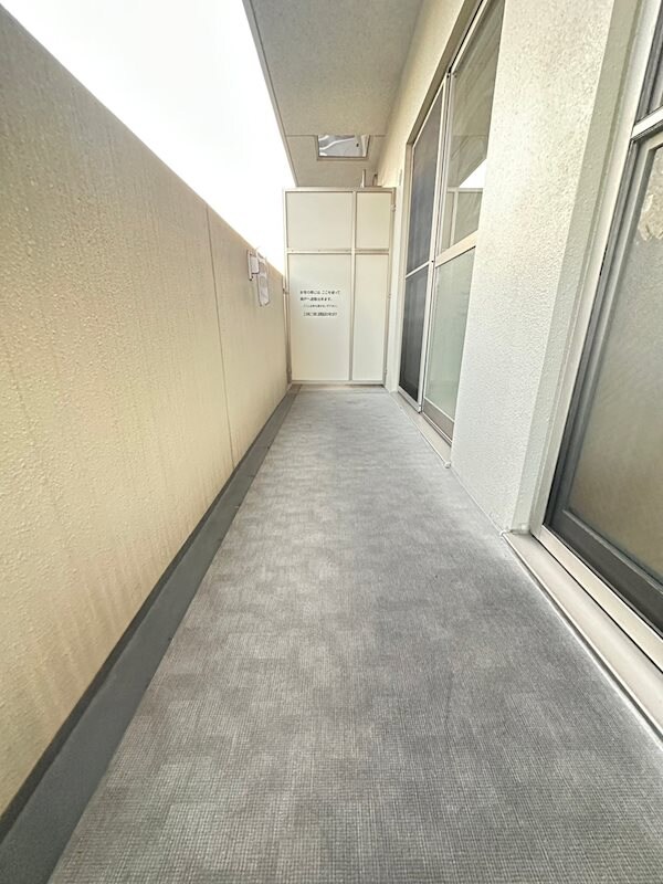 バルコニー